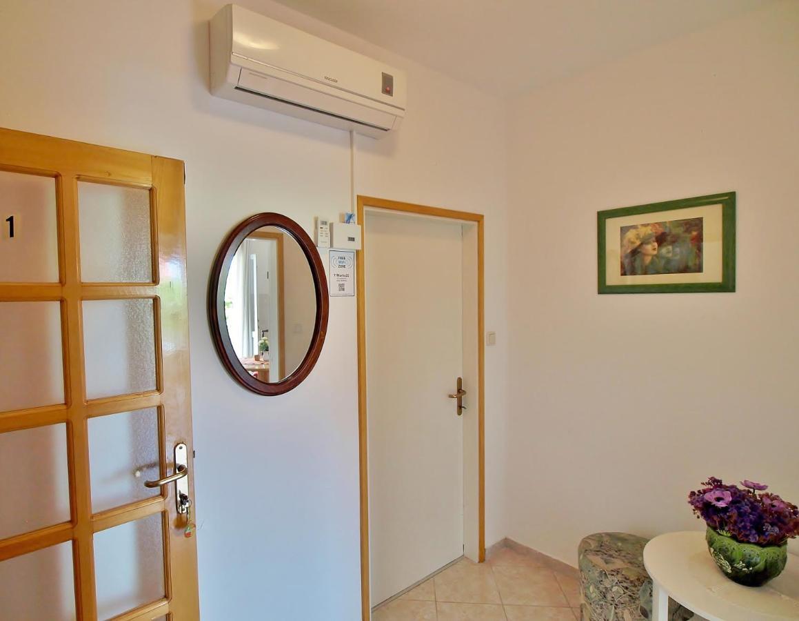 Apartments Biserka راب المظهر الخارجي الصورة