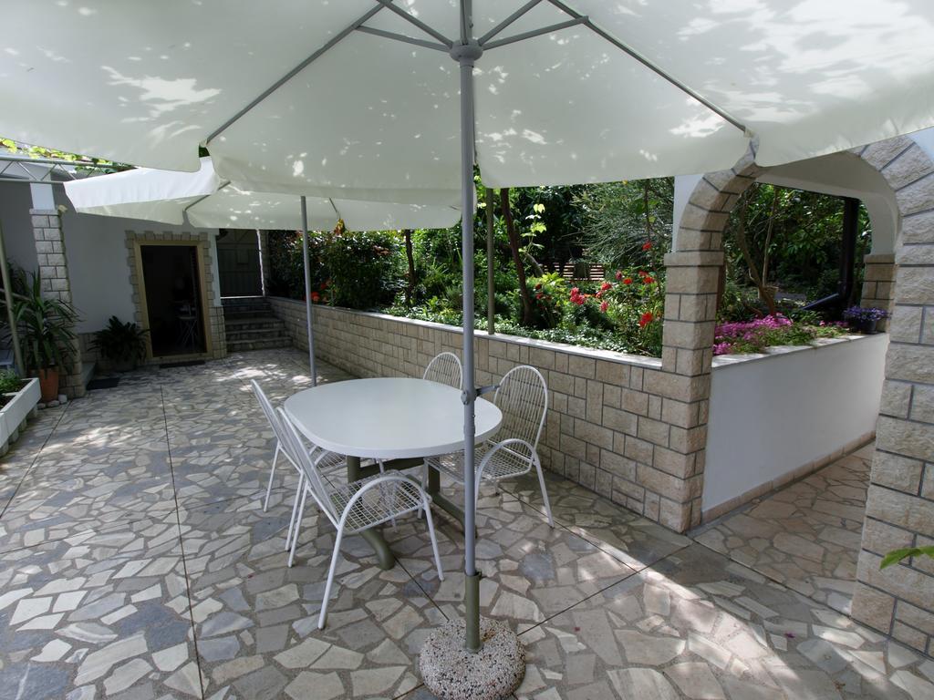 Apartments Biserka راب المظهر الخارجي الصورة